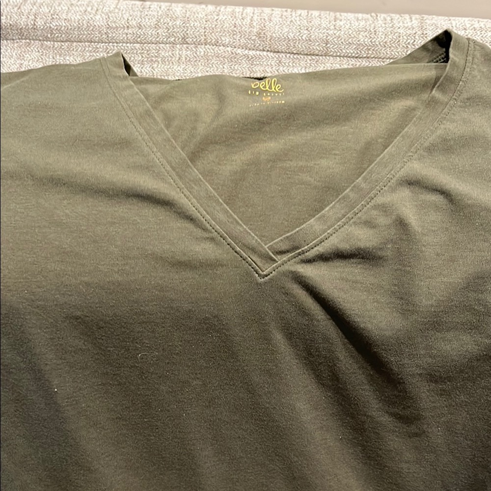 Belle by Kim Gravel long sleeved tops